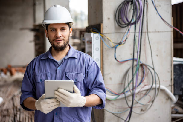 Best Electrical Contractors for Businesses  in Centrevle, IL